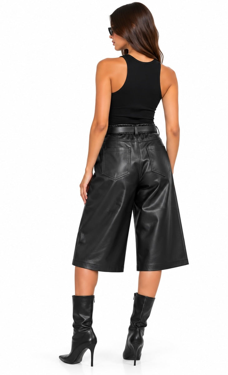 Belted Leather-Look Bermuda Shorts ( Brown , Black )