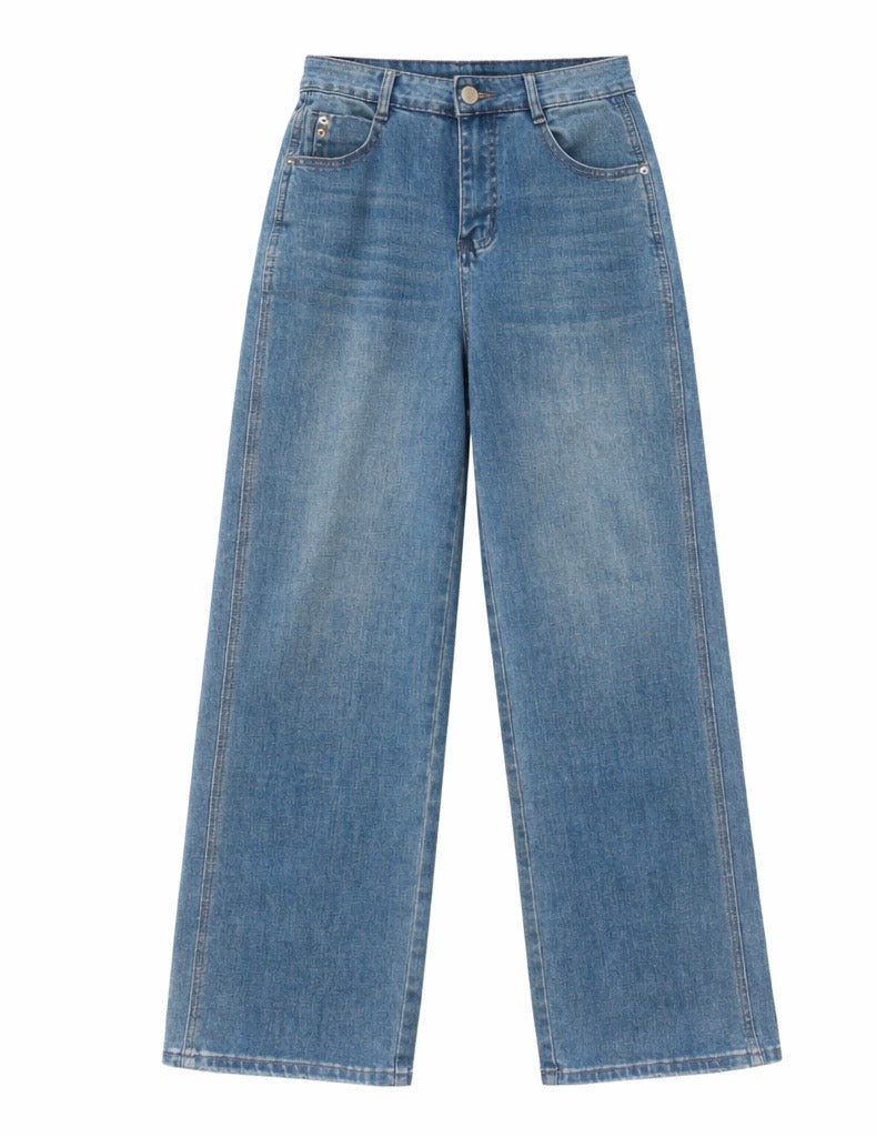 Vintage-Inspired High Rise Straight Jeans