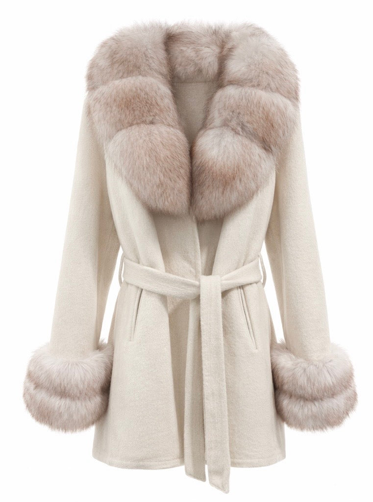 Luxury Alpaca Wool Coat with Fur Collar & Cuffs – Beige