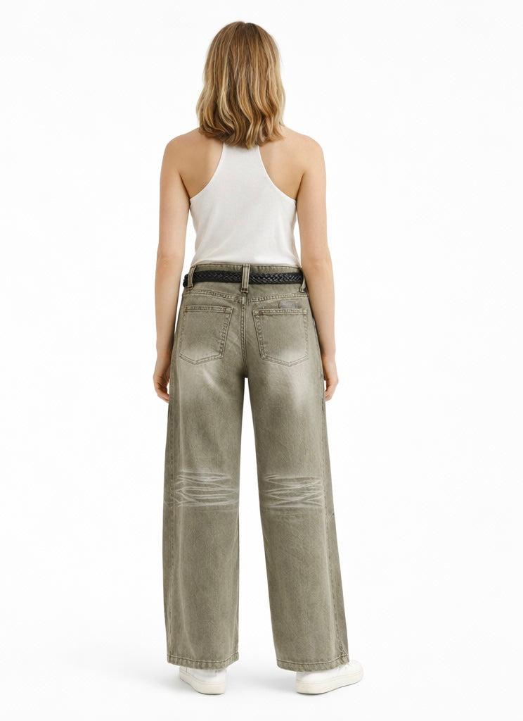 Stylish Jeans With Belt