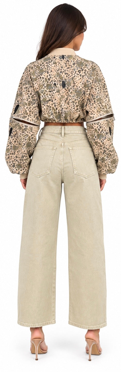 Leopard Print Cropped Sweater