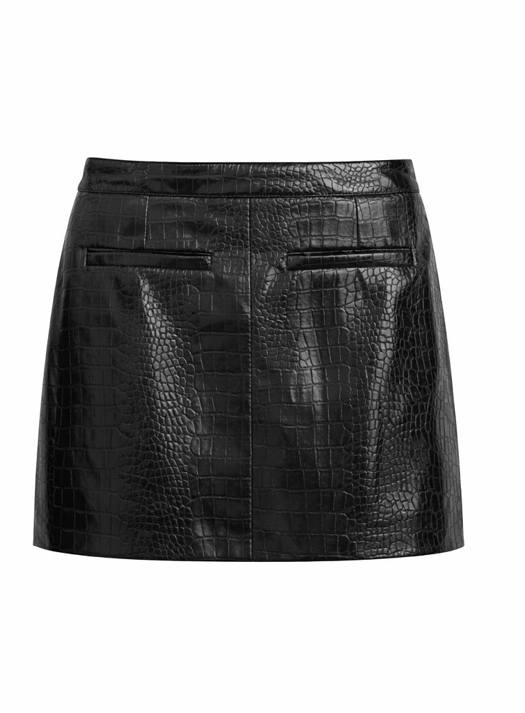 Croc-Texture Faux Leather Mini Skirt – Gold Buckle Detail