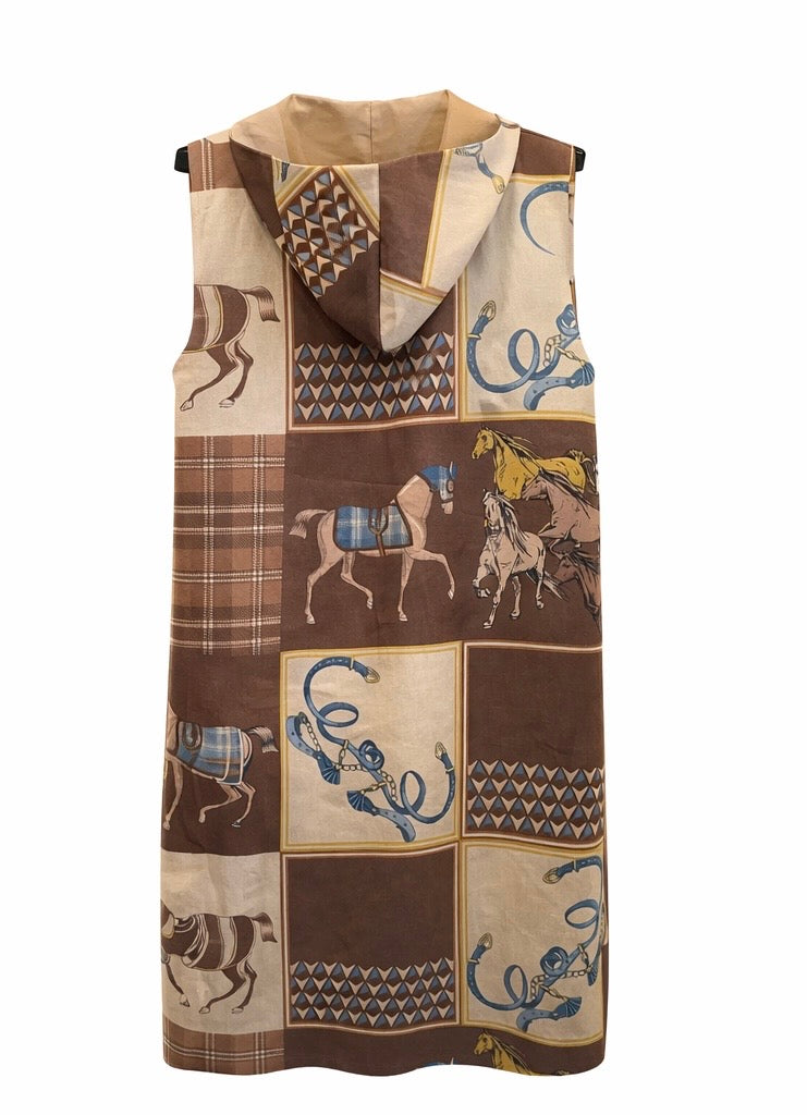 Cavalier Print Sleeveless Coat