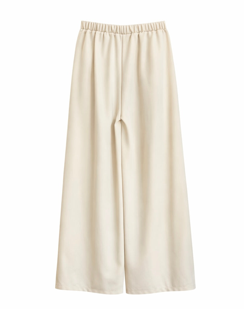 Clasic Beige Pants with Brown Belt